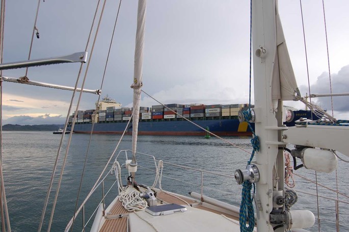 C Frachter 1 [Desktop Auflösung]