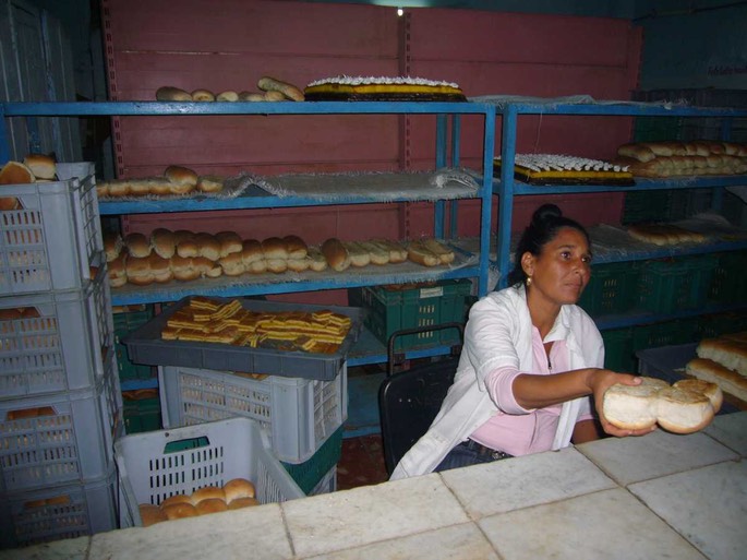 Cuba Markt Brot [Desktop Auflösung]