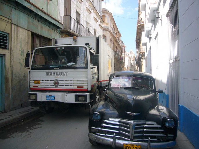 Cuba Müllwagen [Desktop Auflösung]