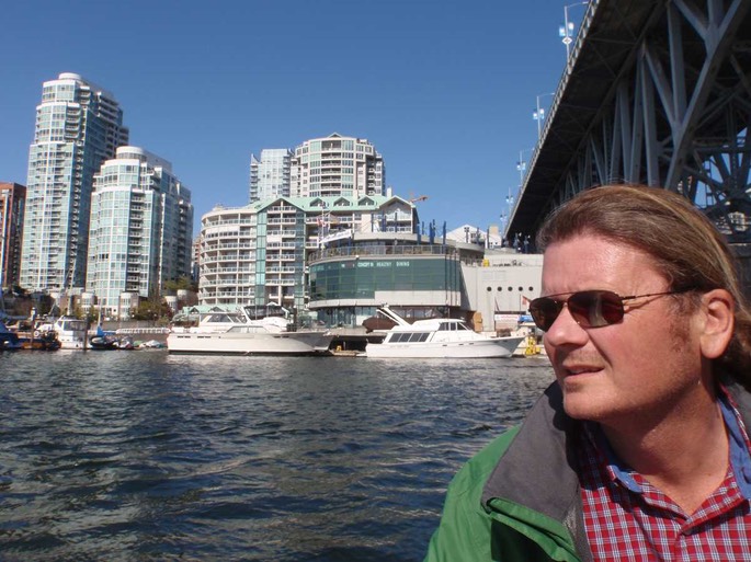 False Creek Dingi [Desktop Auflösung]